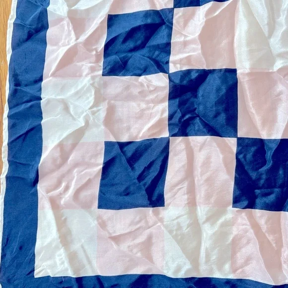 Vera Neumann Vintage Scarf - Picture 2 of 6